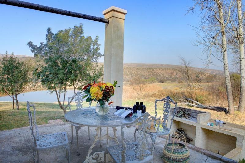 Keurfontein Country House Willowmore ภายนอก รูปภาพ